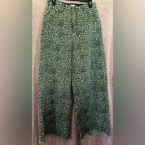 Ladies barrel leopard high waisted jeans